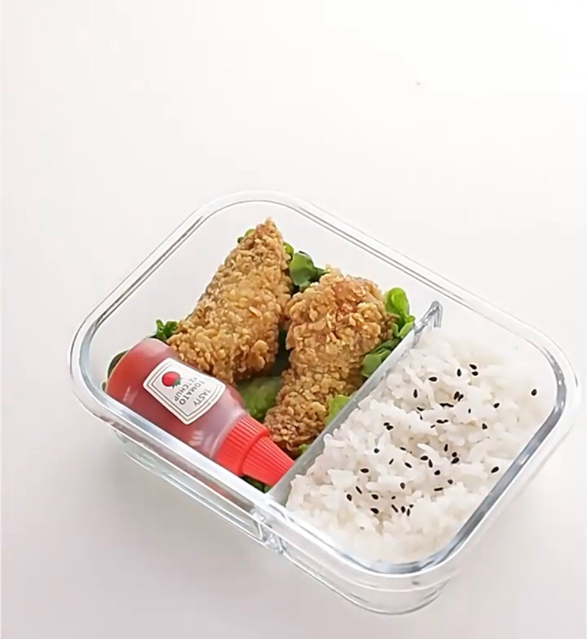 Reusable mini squeeze bottles
